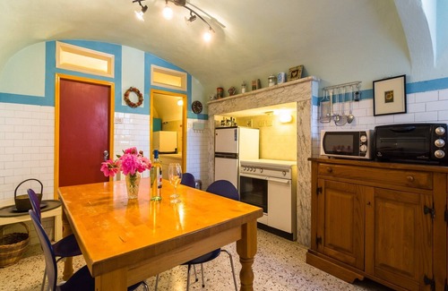 Montecastelli Casa | Casa en Montecastelli con vistas al río