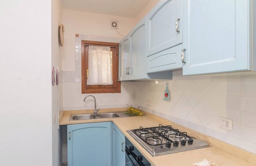 Case Peschiera-Lu Fraili Casa | Casa de vacaciones 'Villetta Sarda' con terraza privada y aire acondicionado