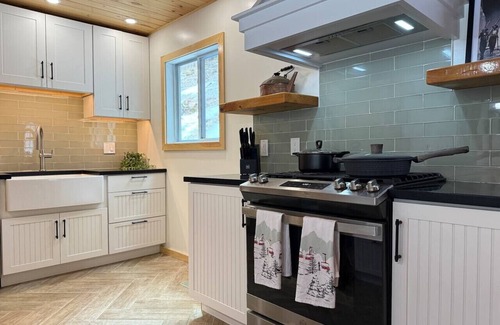 Killington Casa | Holiday Haus- AC, game room, near golf