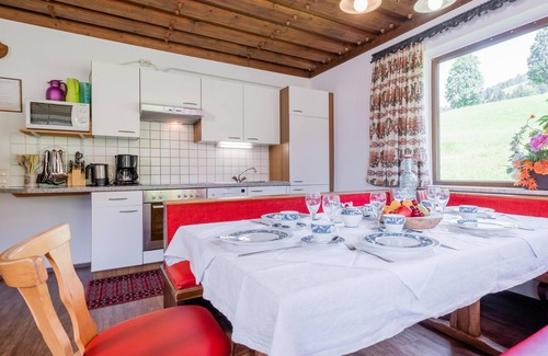 Vorderglemm Casa | Holiday home 200 m from the piste