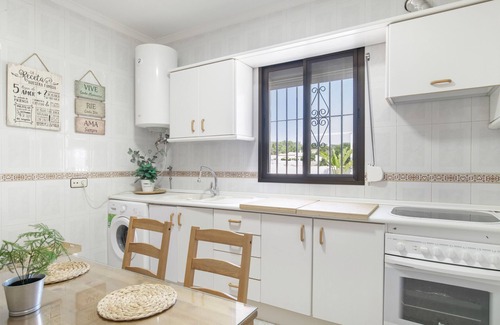 San Ambrosio Casa | Casa de vacaciones 'Castro' con vistas a la montaña, Wi-Fi y aire acondicionado