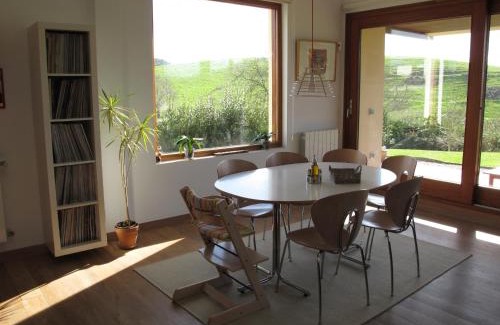 Villaverde de Pontones Casa | Holiday Home near Santander Beach, cleaning included