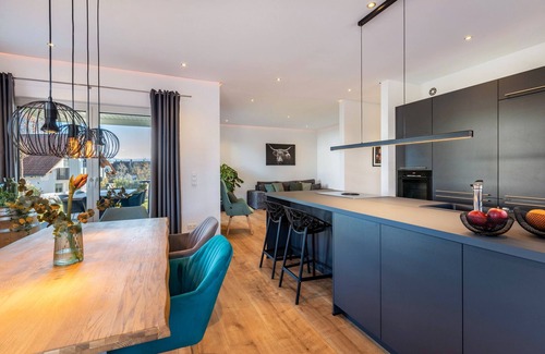 Uehlingen-Birkendorf Casa | Casa de vacaciones 'Ferienhaus Lencer' con terraza privada, jardín privado y Wi-Fi