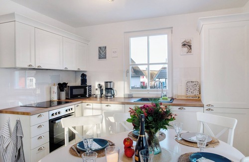 Stove Casa | Casa de vacaciones 'Mühlenperle' con terraza privada, jardín privado y Wi-Fi