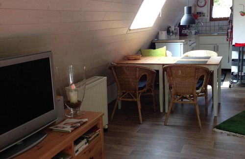 Feriendorf Eichwald Casa | Casa de vacaciones en Pfalz, WLAN, bio-sauna, ubicación tranquila y soleada en el borde del bosque