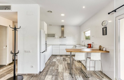 Sant Pere Pescador Casa | Casa de vacaciones 'Sant Pere' con piscina privada, terraza privada y Wi-Fi