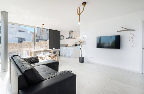 Son Serra de Marina Casa | Casa de vacaciones 'Es Mollet' con vistas al mar, piscina privada y Wi-Fi