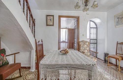 Villanueva de San Juan Casa | Holiday Home in Villanueva near El Terril Peak