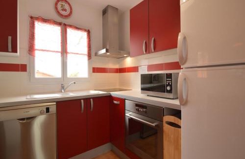 Avrille Casa | Holiday Home in Avrillé near Sandy Beaches