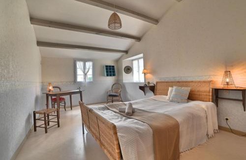 Saint-Pierre-d'Oleron Casa | Holiday Home Matha by Interhome