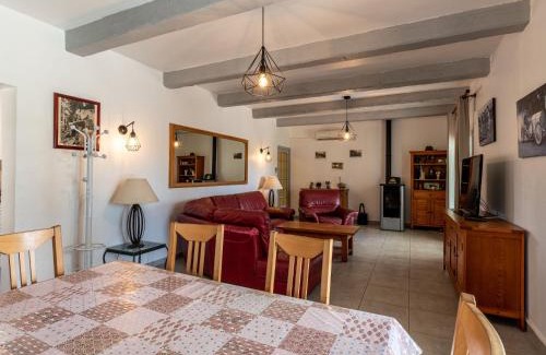 Santa-Lucia-di-Moriani Casa | Holiday Home La Cerisaie by Interhome
