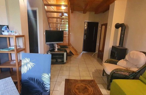 Balatonfenyves Casa | Casa vacacional en una zona tranquila