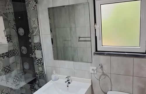 Castanheira de Pera Casa | Casa de vacaciones 'Vazperalta' con terraza compartida