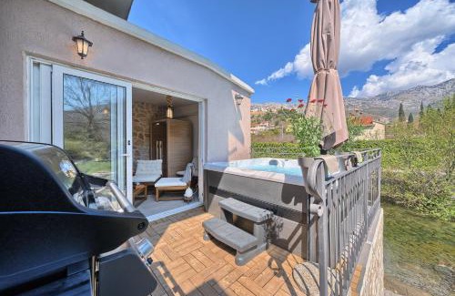 Split Casa | Holiday Home Žrnovnica