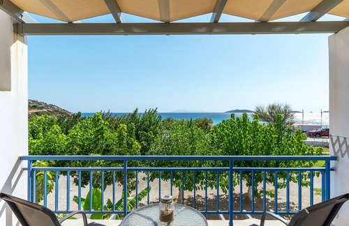 Kipri Casa | Casa de vacaciones '1 Kypri Seaview Perasma Studio' con vistas al mar, Wi-Fi y aire acondicionado