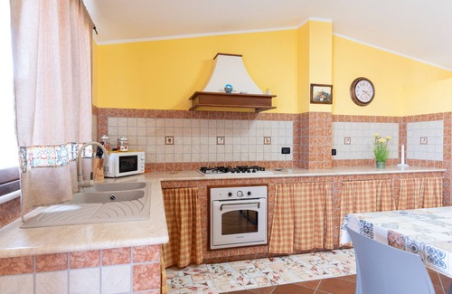 Trappeto Casa | Holiday Home 'Adelaide' with Sea View, Private Terrace and Wi-Fi