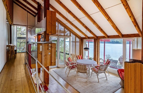 Sipplingen Casa | Casa de vacaciones "Adlerhorst Über Dem Bodensee" con vista panorámica y terraza