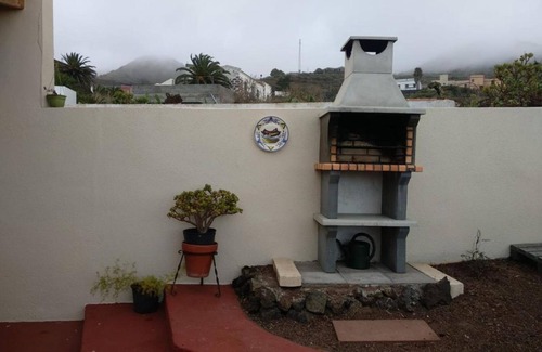 Mocanal Casa | Casa de vacaciones 'Aguarijo' con vistas al mar, terraza privada y jardín privado