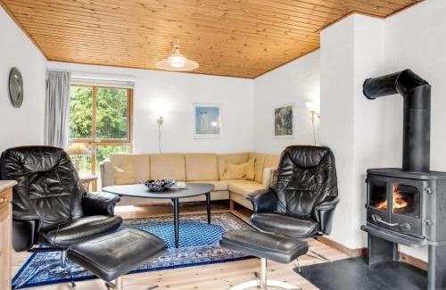Bratten Strand Casa | Holiday Home Ahnandia - 200m from the sea by Interhome