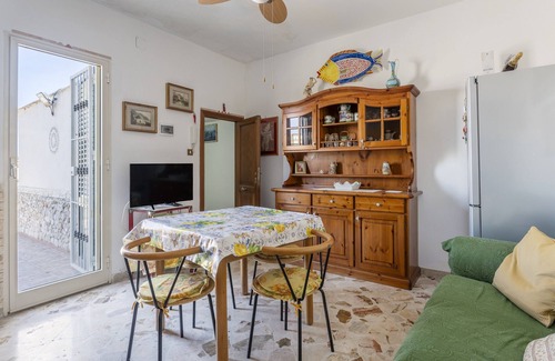 Ficarazzi Casa | Casa de vacaciones 'Al Castello' con terraza privada, Wi-Fi y aire acondicionado