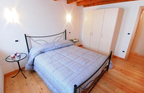 Barcis Casa | Holiday Home Albergo Diffuso - Cjasa Ressa by Interhome