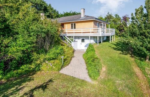 Handrup Strand Casa | Holiday Home Albert - 300m from the sea by Interhome