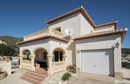 Alcalali Casa | Holiday Home Alcalalí with Pool and Valley View