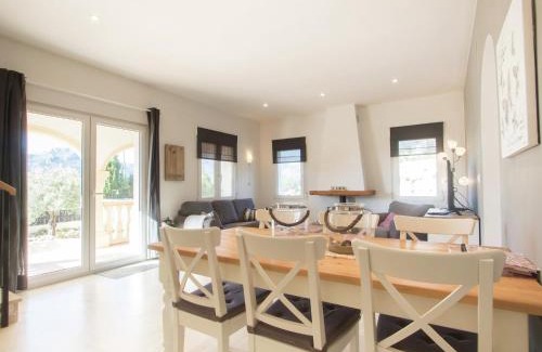 Alcalali Casa | Holiday Home Alcalalí with Pool and Valley View