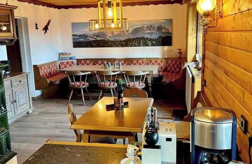 Bad Sankt Leonhard im Lavanttal Casa | Casa de vacaciones "Almhaus-Klippitz" con acceso directo a las pistas de esquí, jardín y Wi-Fi
