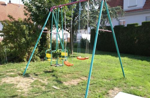 Schleithal Casa | Holiday Home Alsace near Vosges Nature Park