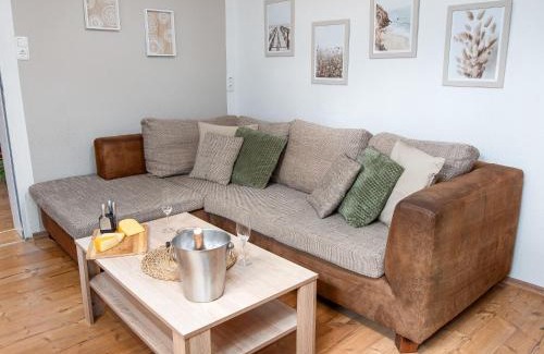 Holtriem Casa | Holiday Home An der Tanne by Interhome