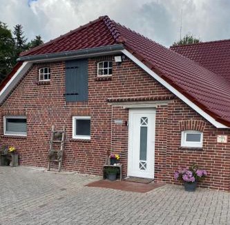 Holtriem Casa | Holiday Home An der Tanne by Interhome