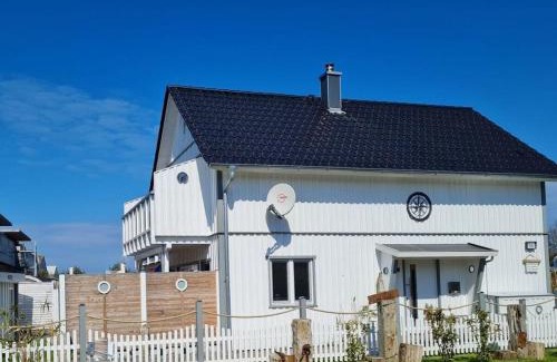 Grossenbrode Apartamento | Holiday home apartment - East