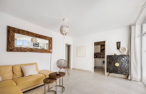 Puerto Calero Casa | Casa de vacaciones en el puerto de Puerto Calero con azotea, jardín y piscina