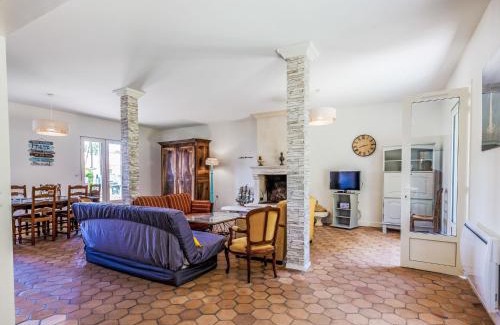 Medis Casa | Holiday Home Bâbord by Interhome