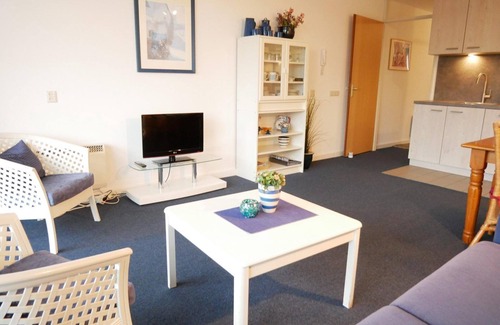 Callantsoog Apartamento | Holiday home Badhotel 327 in Callantsoog. Suitable for 2 people, 1 bedroom.