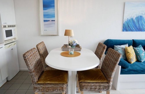 Callantsoog Apartamento | Holiday home Badhotel 331 in Callantsoog. Suitable for 2 people, 1 bedroom.