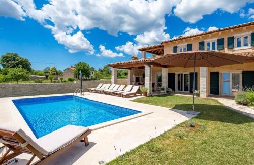Barban Casa | Holiday Home Baretuni by Interhome