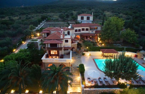 Nimfea Casa | Casa de vacaciones 'Beach Villa Alonissos Para 2 Personas' con piscina, Wi-Fi y aire acondicionado