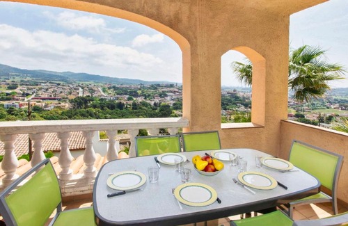 Calonge Casa | Holiday Home Bella Vista by Interhome