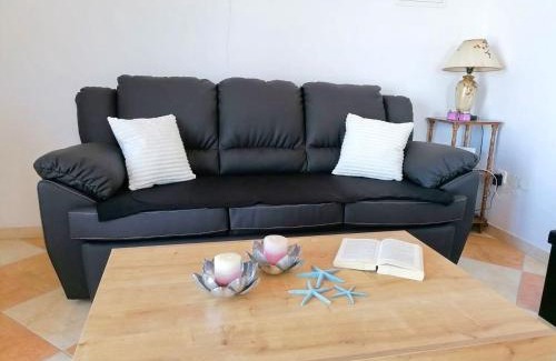 Putnikovic Apartamento | Holiday Home Blue Dream - Two Bedroom Apartment with Terrace and Sea View A1