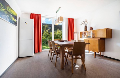 Zingst Casa | Casa de vacaciones 'Börnsteen' con terraza privada, jardín propio y Wi-Fi