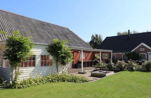Ringkøbing-Skjern Municipality Casa | Holiday Home Brigitte - 1-3km to the fjord by Interhome