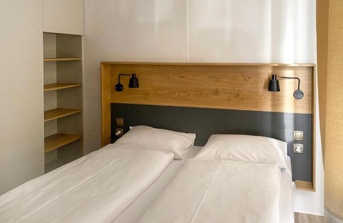 Riazzino Casa | Holiday Home Bungalow Isola Premium by Interhome