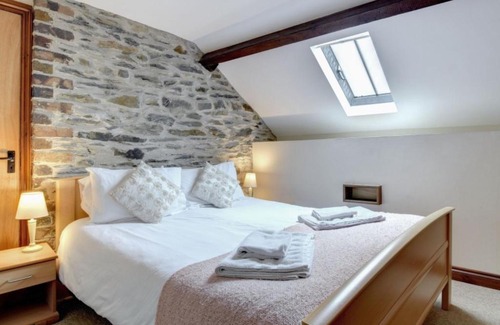 Cilmeri Casa | Holiday Home Bwthyn Canol