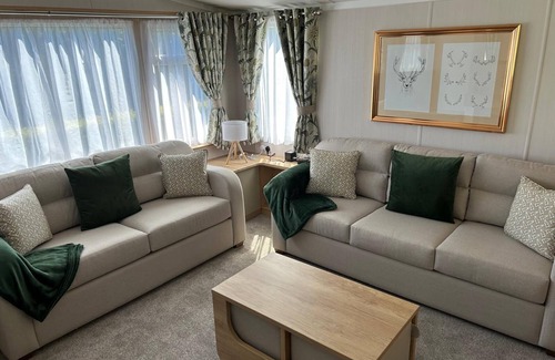 Knaresborough Casa | Holiday Home by the river Nidd 8