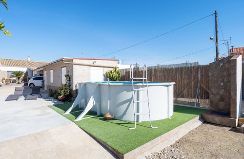 Deltebre Casa | Casa de vacaciones 'Ca L'Agulla' con piscina privada, Wi-Fi y aire acondicionado