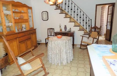 Banyalbufar Casa | Holiday Home Ca sa padrina by Interhome