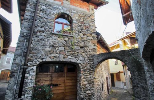 Castello Casa | Holiday Home Caa de Sass by Interhome