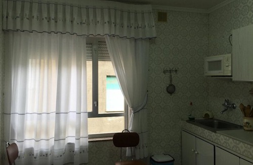 Fabero Hotel | Holiday home Calle el Cristo